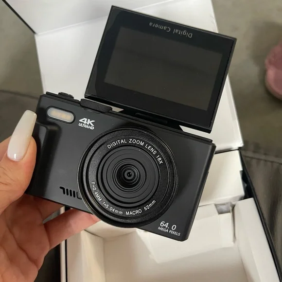 Black Digital Camera (New) - Picture 6 of 6